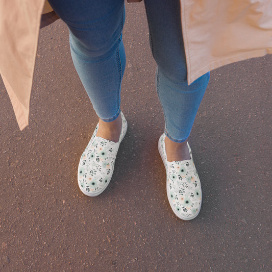 Mint Floral Women’s slip-on canvas shoes