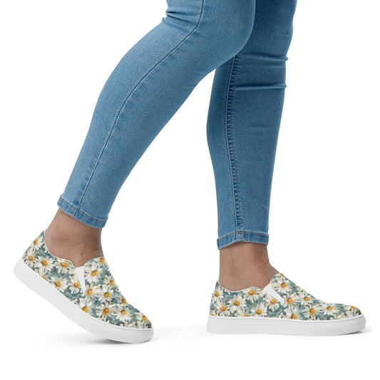 Watercolor Daisies Women’s slip-on canvas shoes